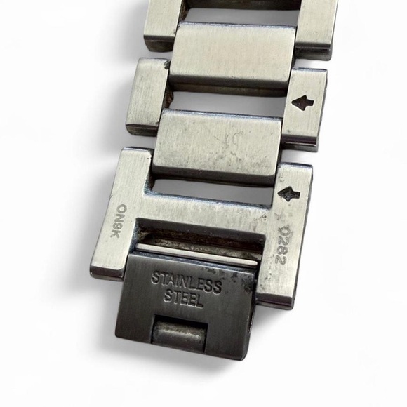 Vintage Coach Rectangular Logo Bezel Stainless Steel Watch Silver Y2K - Picture 6 of 9